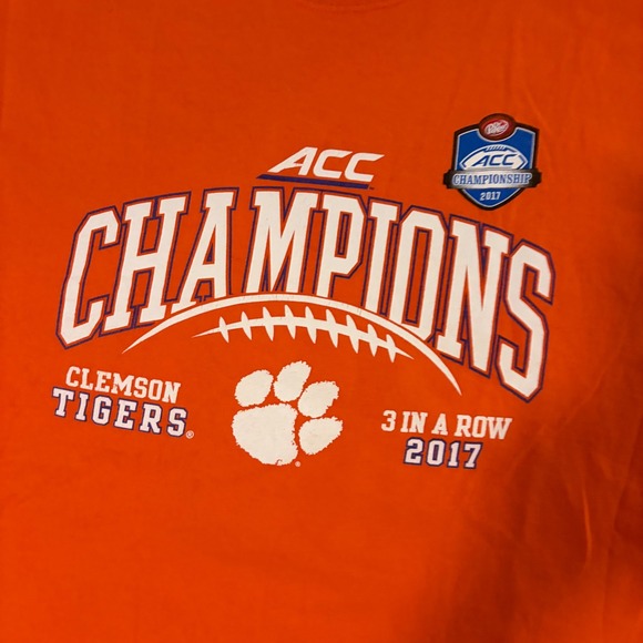 Blue 84 Clemson Tigers Mens 2XL Orange ACC Champions 2017 3 In A Row T-Shirt - Picture 3 of 7